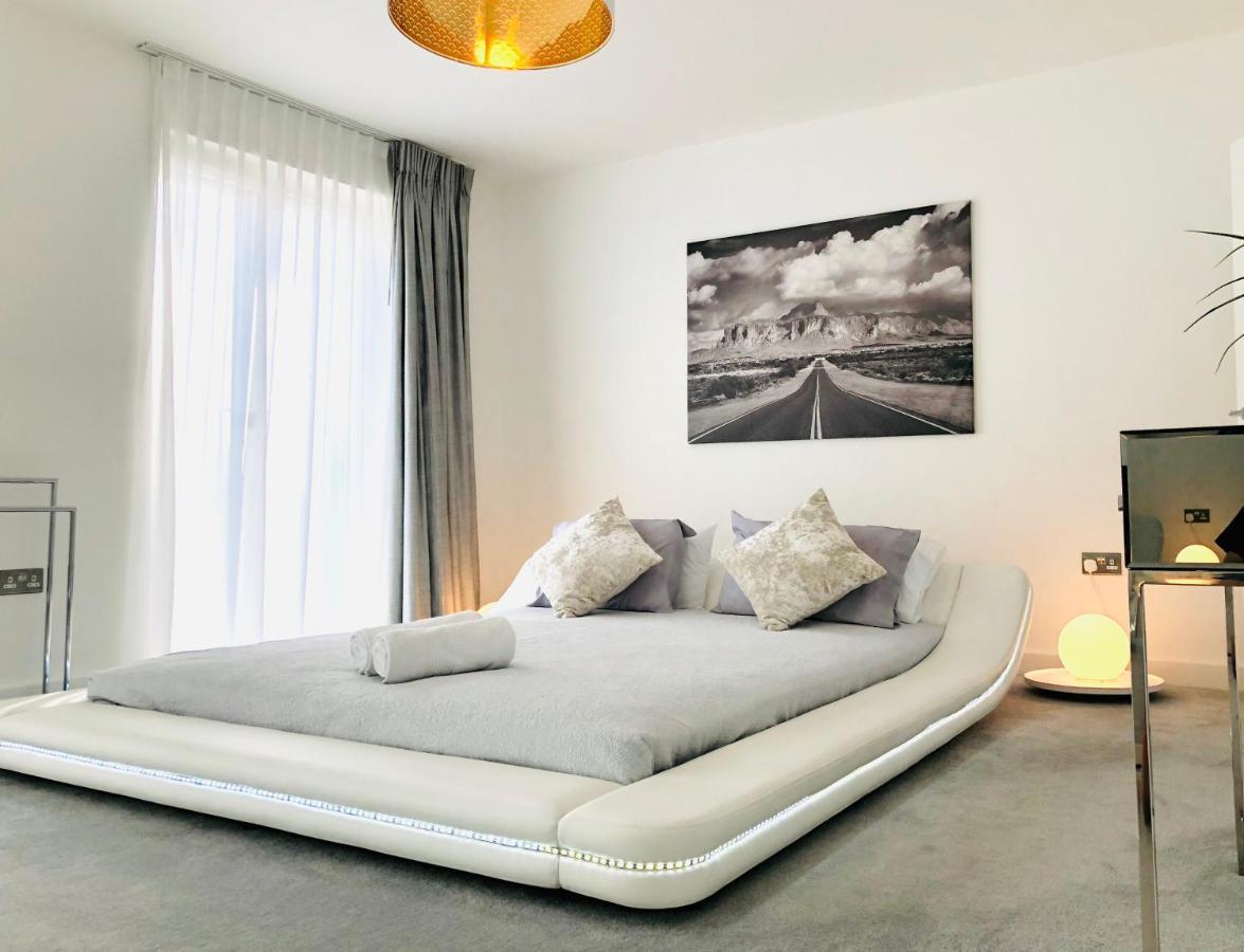Panoramic Park And City Penthouses Retreat ロンドン エクステリア 写真