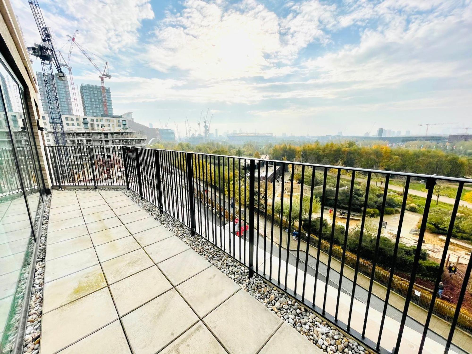 Panoramic Park And City Penthouses Retreat ロンドン 部屋 写真